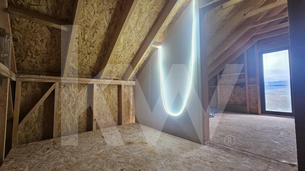 Cabana moderna cu view spectaculos Cristian