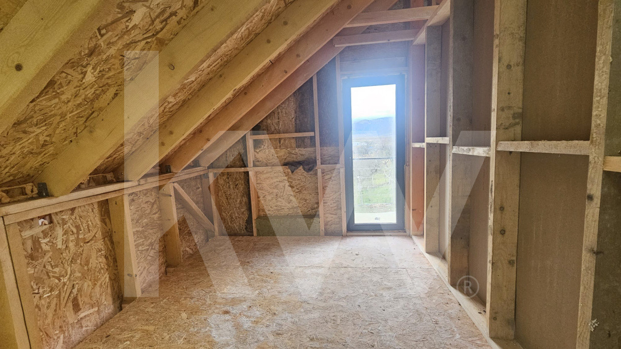 Cabana moderna cu view spectaculos Cristian