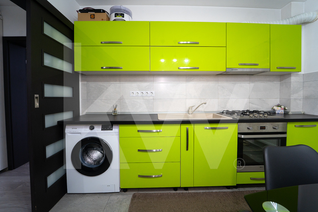 Apartament 3 camere cu curte proprie 104 mp