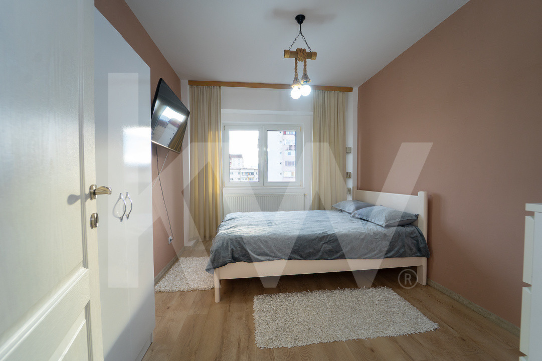 Apartament decomandat cu 3 camere – confort, spațiu și priveliște superbă