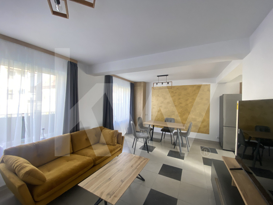 Casa 3 camere 2 bai de inchiriat moderna zona Tineretului Sibiu