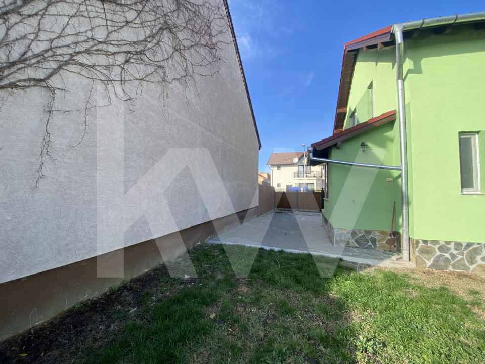 Casa individuala moderna 6 camere 4 bai de inchiriat Tineretului Sibiu