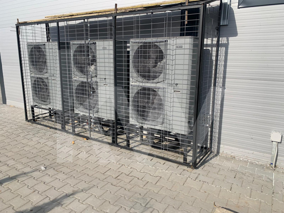 Hala industriala independenta energetic 600 mp judetul Sibiu