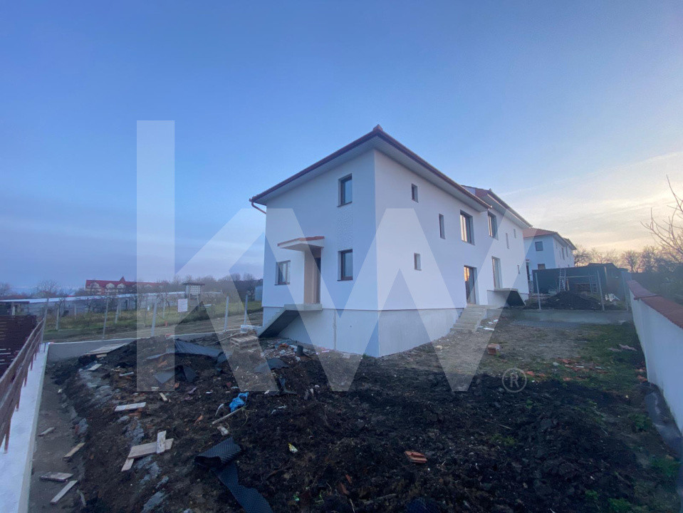 Casă 4 camere modernă construită corect în Kleine Residenz Sibiu