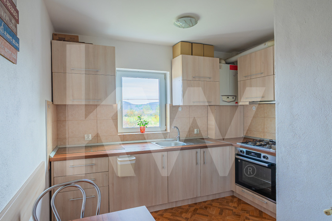 Apartament 2 camere decomandat Selimbar zona linistita cu loc de joaca langa