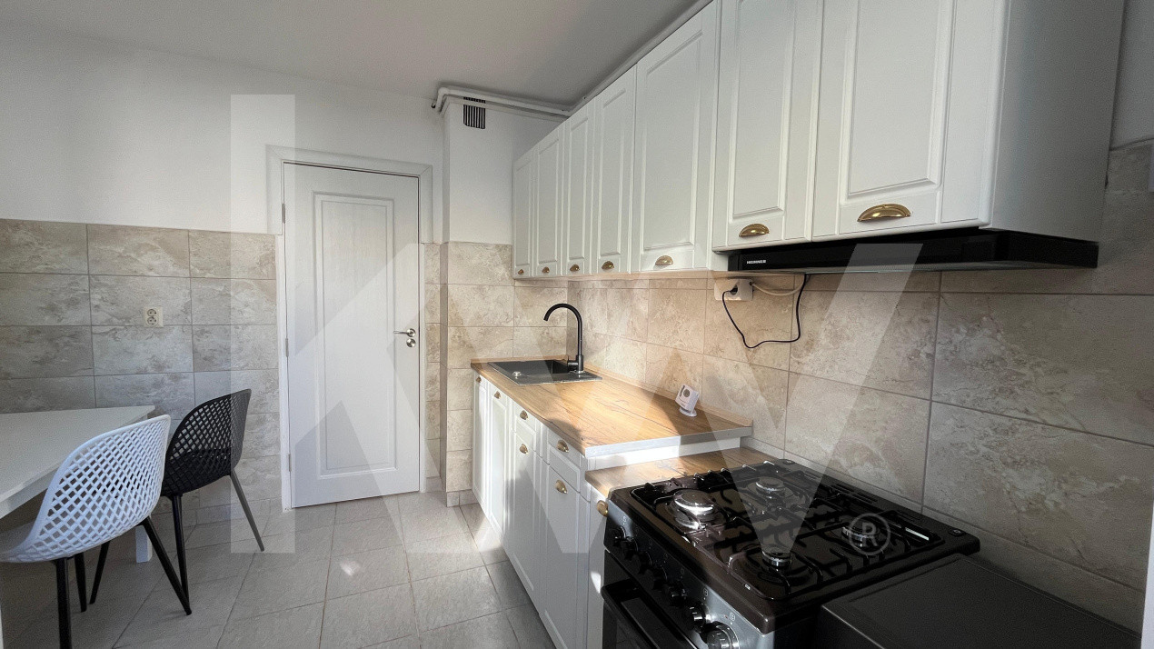 Apartament decomandat, 2 camere, decomandat zona Calea Dumbravii