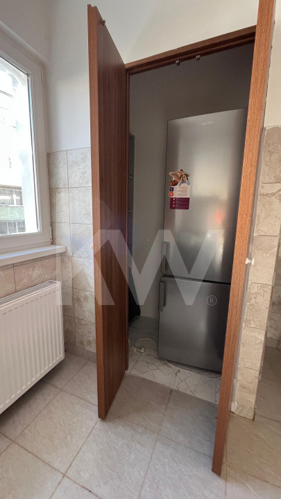 Apartament decomandat, 2 camere, decomandat zona Calea Dumbravii