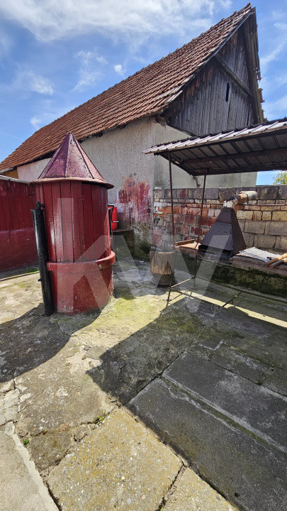 Casa cu poveste si potential – locul perfect pentru un nou inceput in Seica Mare