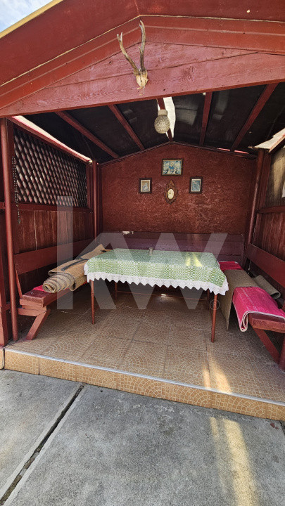 Casa cu poveste si potential – locul perfect pentru un nou inceput in Seica Mare