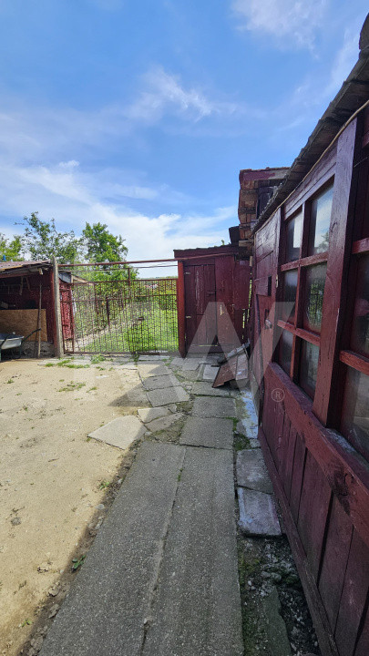 Casa cu poveste si potential – locul perfect pentru un nou inceput in Seica Mare