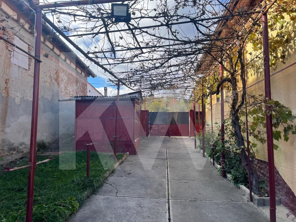 Casa cu poveste si potential – locul perfect pentru un nou inceput in Seica Mare