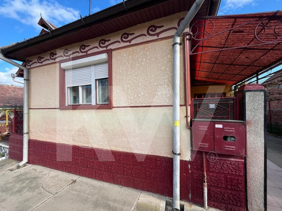 Casa cu poveste si potential – locul perfect pentru un nou inceput in Seica Mare