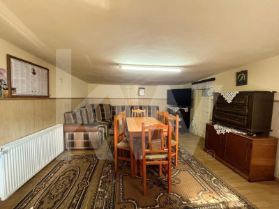Casa cu poveste si potential – locul perfect pentru un nou inceput in Seica Mare
