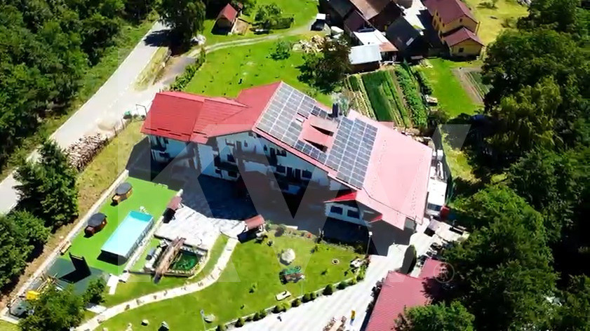 Lacul de Argint, pensiune 14 camere cu restaurant și lac în zonă premium!