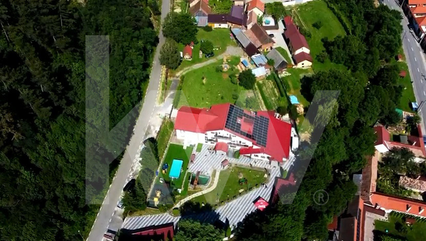 Lacul de Argint, pensiune 14 camere cu restaurant și lac în zonă premium!