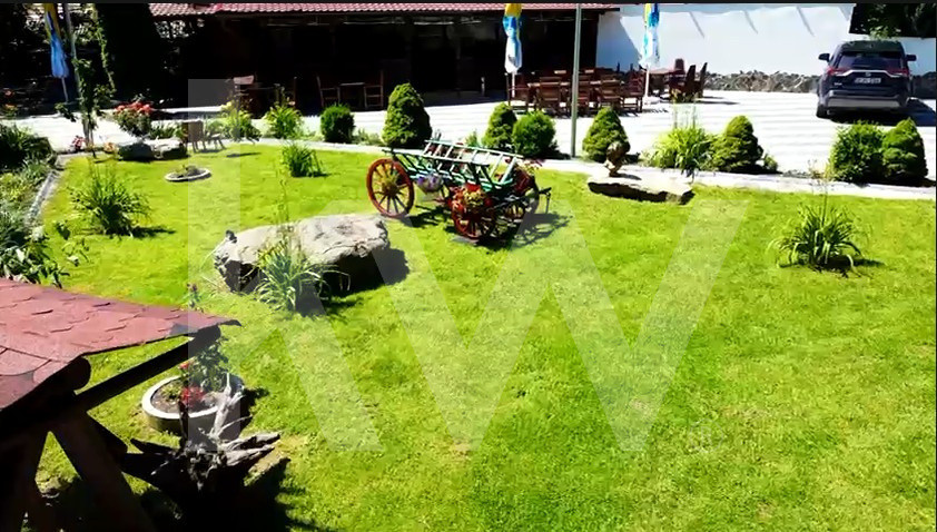 Lacul de Argint, pensiune 14 camere cu restaurant și lac în zonă premium!