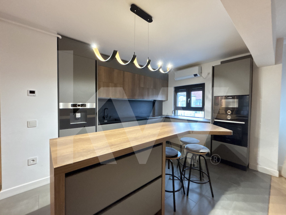 Apartament 4 camere, ultramodern, de închiriat - Ştrand, Sibiu