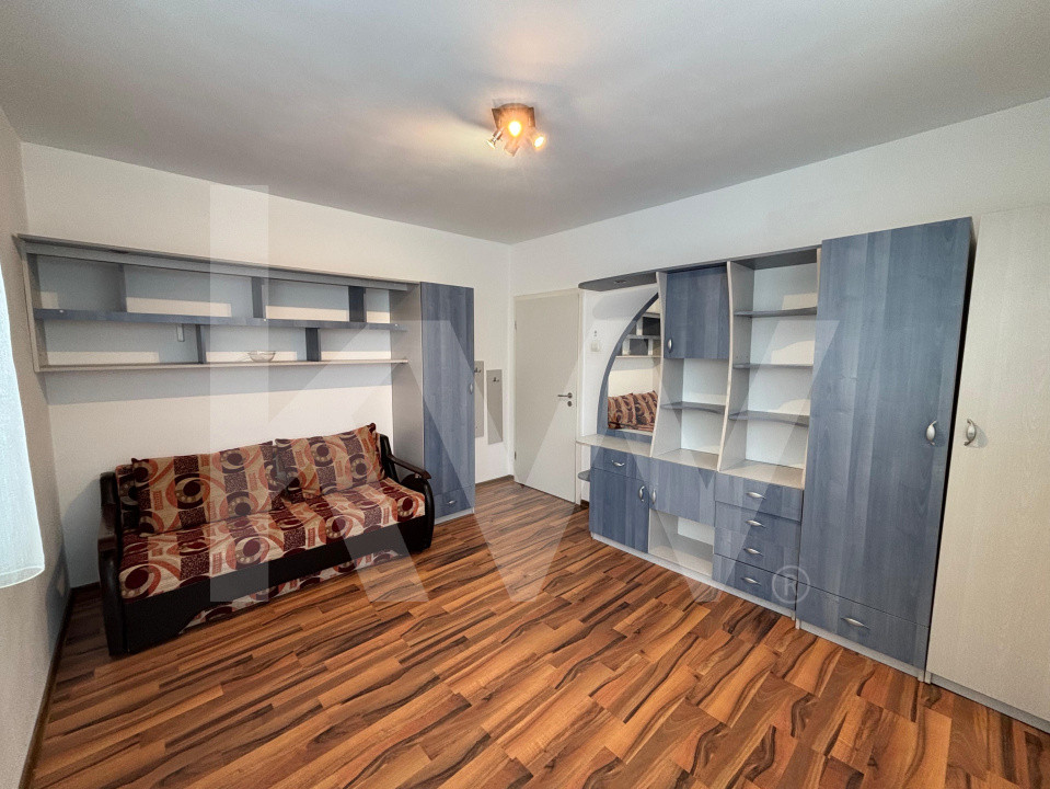 Apartament 3 camere zona Calea Poplacii