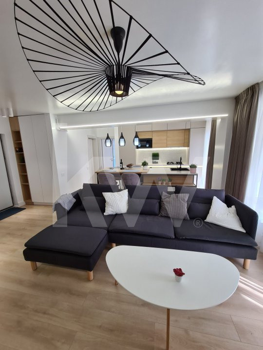 Apartament de lux de inchiriat 3 camere cu piscina exterioara in Sibiu