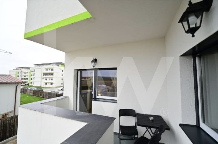 Apartament modern cu 2 dormitoare, balcon și parcare 