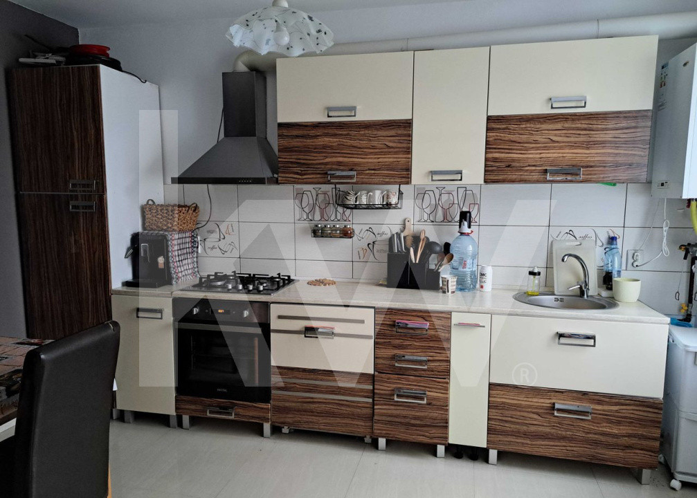 Casă tip cvadruplex de vânzare - Strada Zăvoi - Turnisor