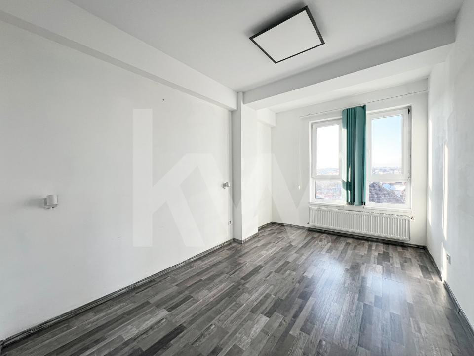 Spații de birouri de închiriat – 80 mp și 100 mp – clădire de birouri cu lift