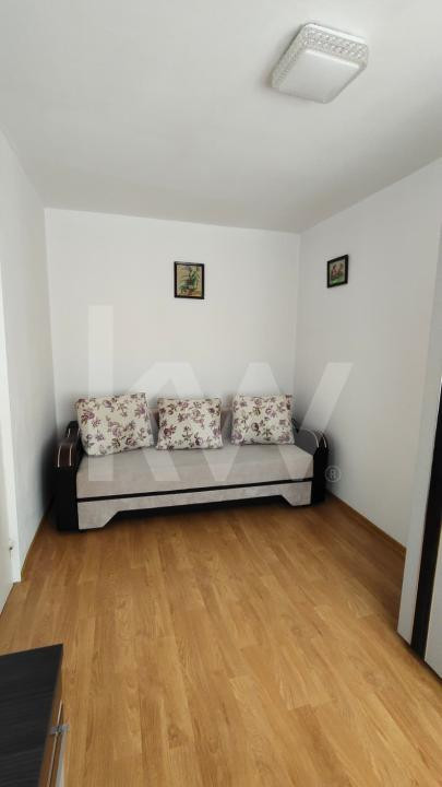 APARTAMENT DE INCHIRIAT 2 CAMERE STR SEMAFORULUI