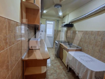APARTAMENT DE INCHIRIAT 2 CAMERE STR MIHAI VITEAZUL