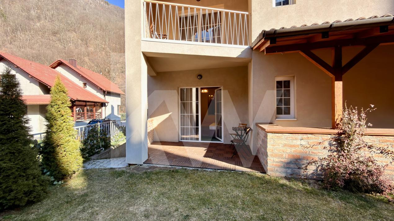 Pensiune de vanzare - Sugag Transalpina