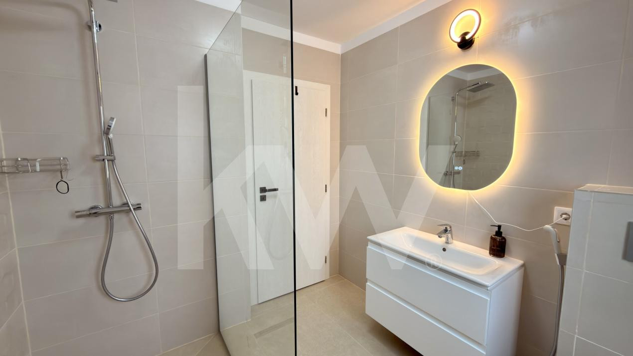 Vilă modernă de închiriat în Cisnădie