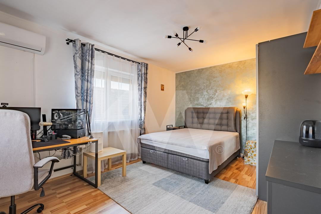 Apartament 3 camere - Etaj 1 - str. Lupeni - 94 mp total