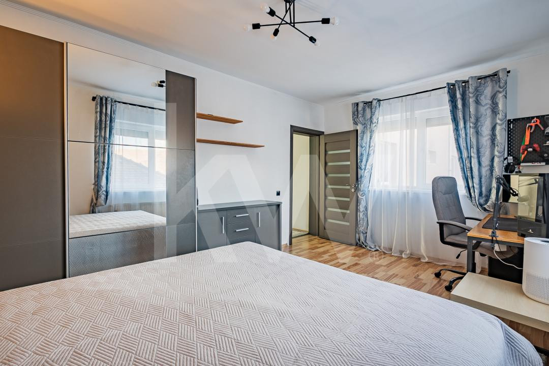 Apartament 3 camere - Etaj 1 - str. Lupeni - 94 mp total