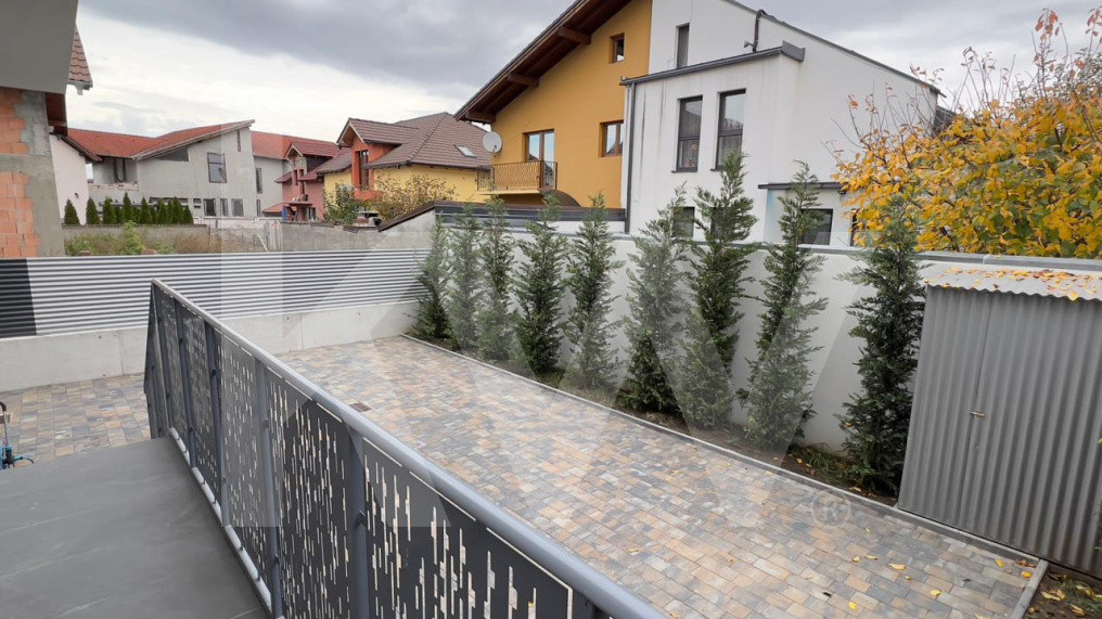 Vilă premium în Cartierul Tineretului 240 mp utili