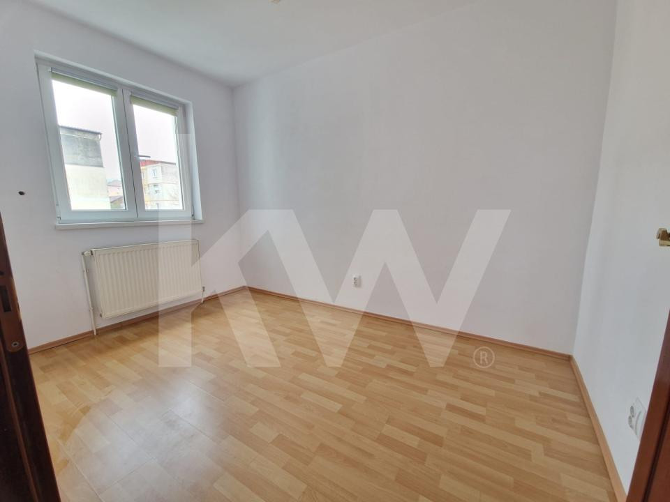 Apartament decomandat 3 camere Cisnadie 