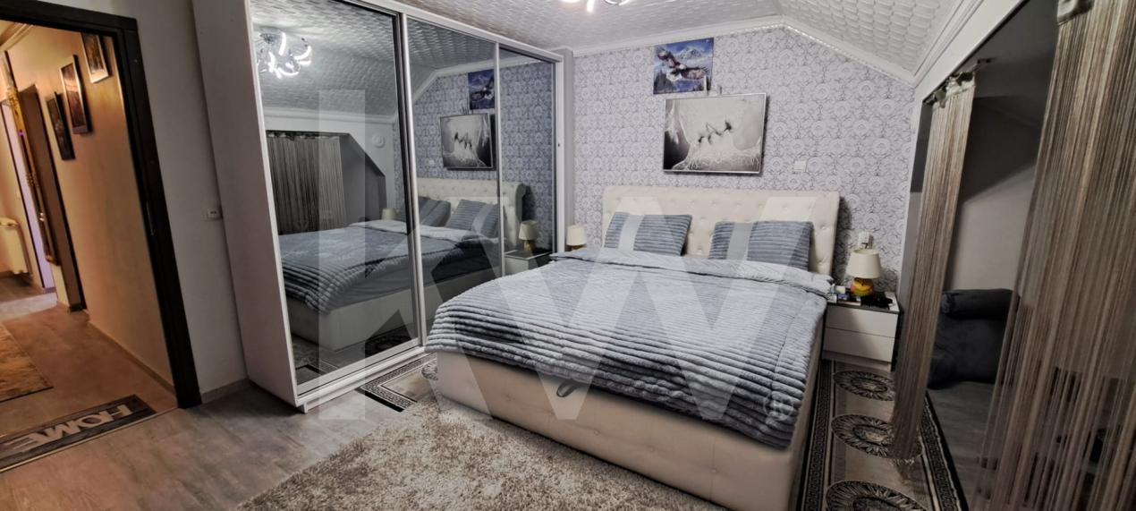 Apartament tip mansarda ,  decomandat , pe 2 niveluri , 92 mp utili