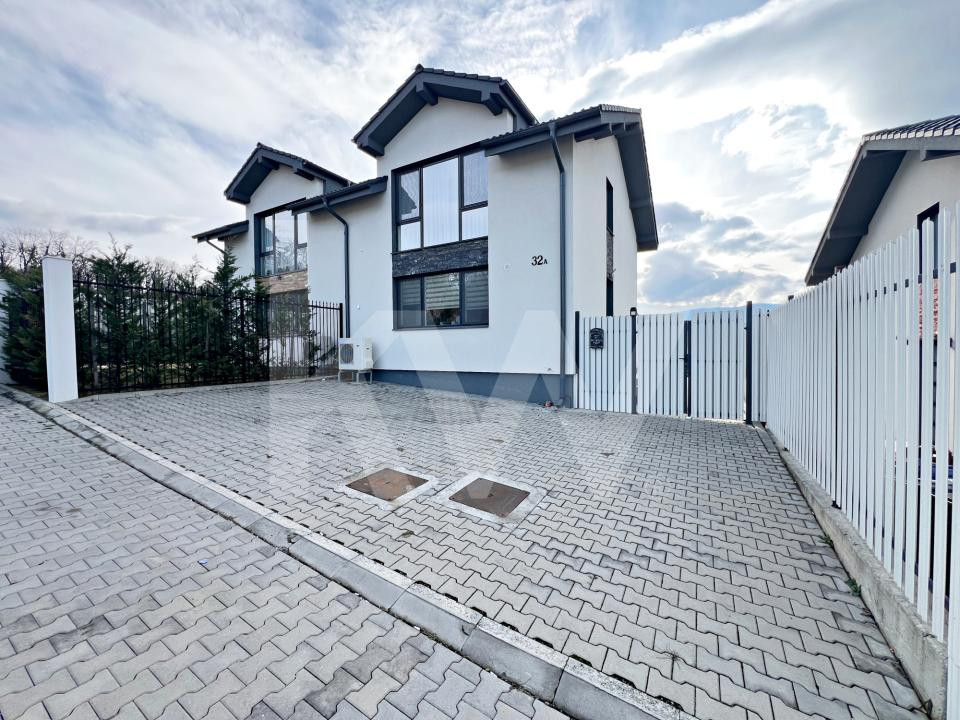 Casa nouă 4 cam. modernă, mobilată și utilată, curte. 10 min. de Sibiu 