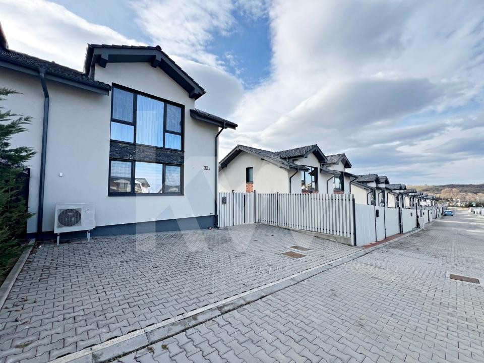 Casa nouă 4 cam. modernă, mobilată și utilată, curte. 10 min. de Sibiu 