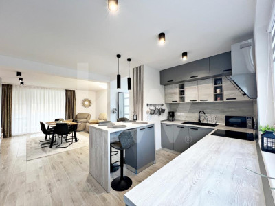 Casa nouă 4 cam. modernă, mobilată și utilată, curte. 10 min. de Sibiu 