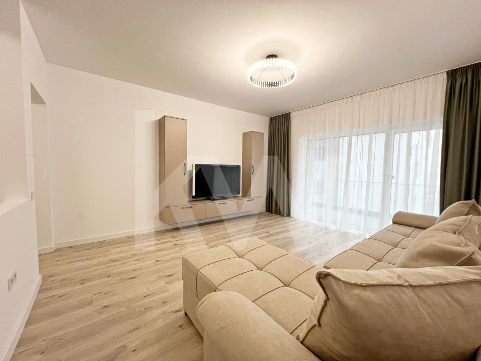 De închiriat apartament 2 camere complet mobilat si utilat. Terasă mare. 