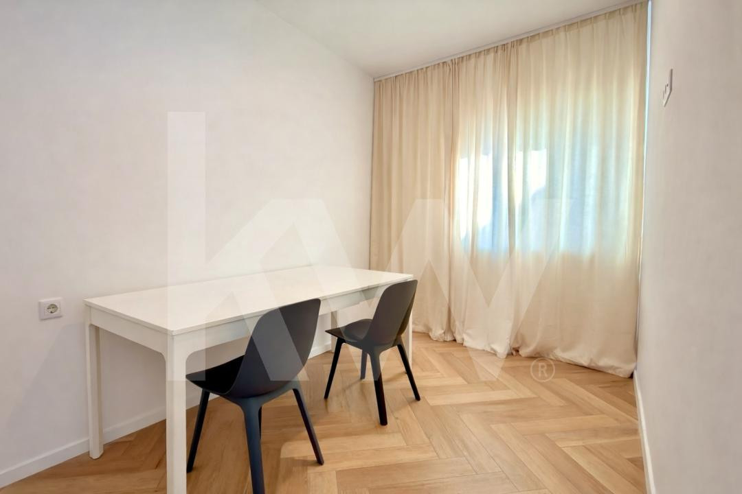 Apartament 3 camere modern | prima închiriere | parcare | bloc nou