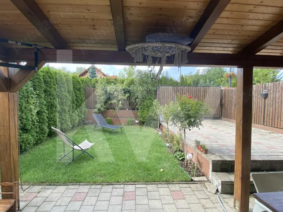 Casa tip duplex de vanzare in Cisnadie 3 dormitoare curte 2 locuri de parcare