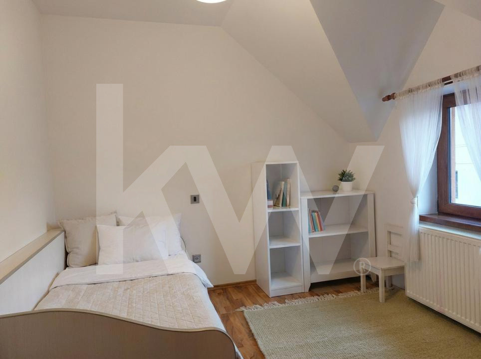 Casa tip duplex de vanzare in Cisnadie 3 dormitoare curte 2 locuri de parcare