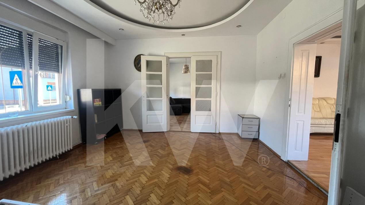 Casă individuală de închiriat – 4 camere, curte și terasă – Terezian