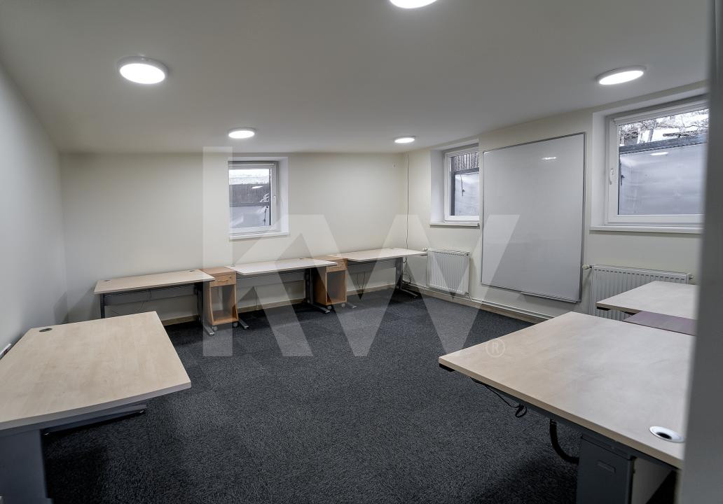 Rent-to-Buy în Sibiu: Birouri A+, Panouri Fotovoltaice, 6 parcări și stație EV