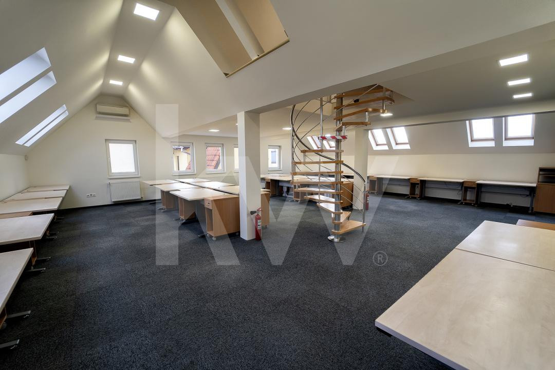 Rent-to-Buy în Sibiu: Birouri A+, Panouri Fotovoltaice, 6 parcări și stație EV