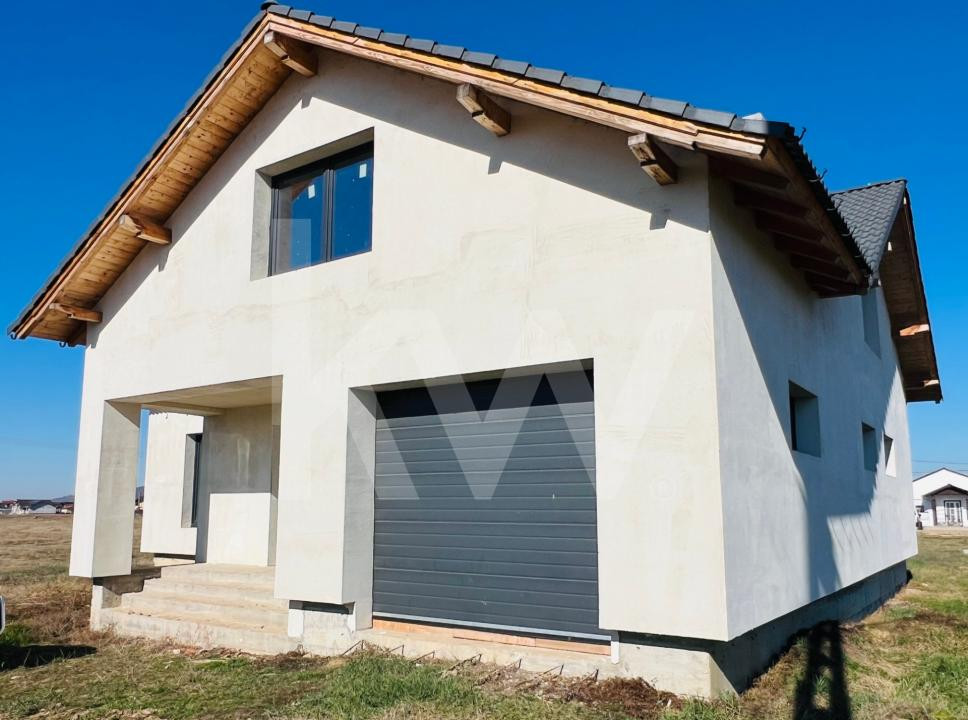 Casa unifamilială mare 5 cam, garaj, curte. Întabulată. Fughiu Oradea