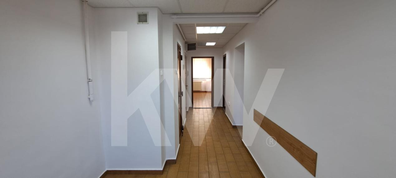 Apartament 3 camere decomandate , ultracentral ,parter 