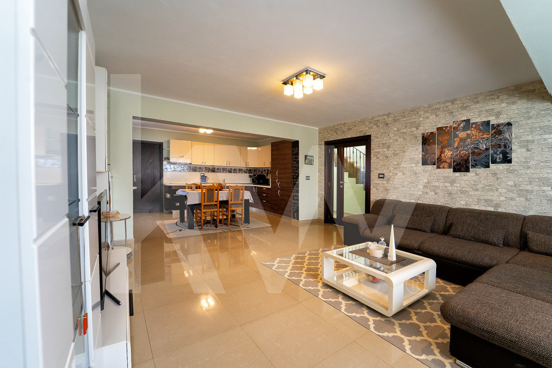 Casă individuală gata de mutat - Oportunitate in Cristian 