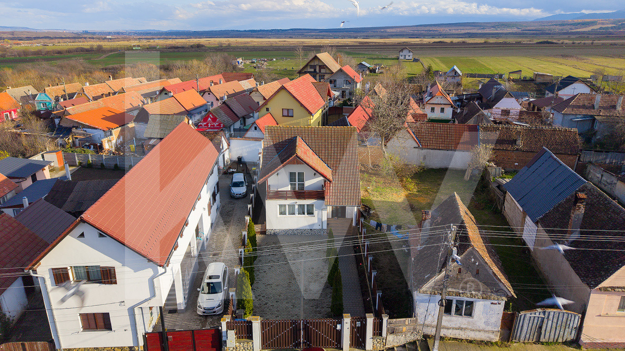 Casă individuală gata de mutat - Oportunitate in Cristian 