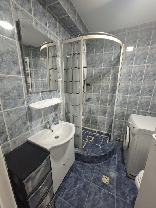 Apartament 3 camere ,2 bai,2 balcoane de vanzare 75mp TEREZIAN